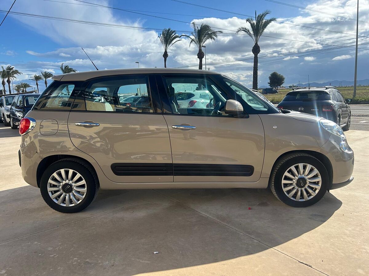 FIAT 500L POP STAR 1.4 SPANISH LHD IN SPAIN ONLY 63000 MILES SUPERB 1 OWNER 2017